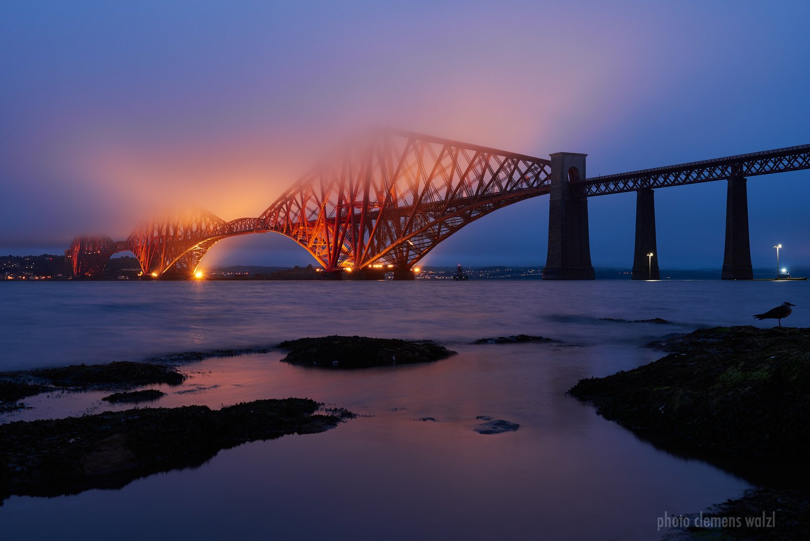 Reisefotografie – Forth Bridge am Abend, Schottland