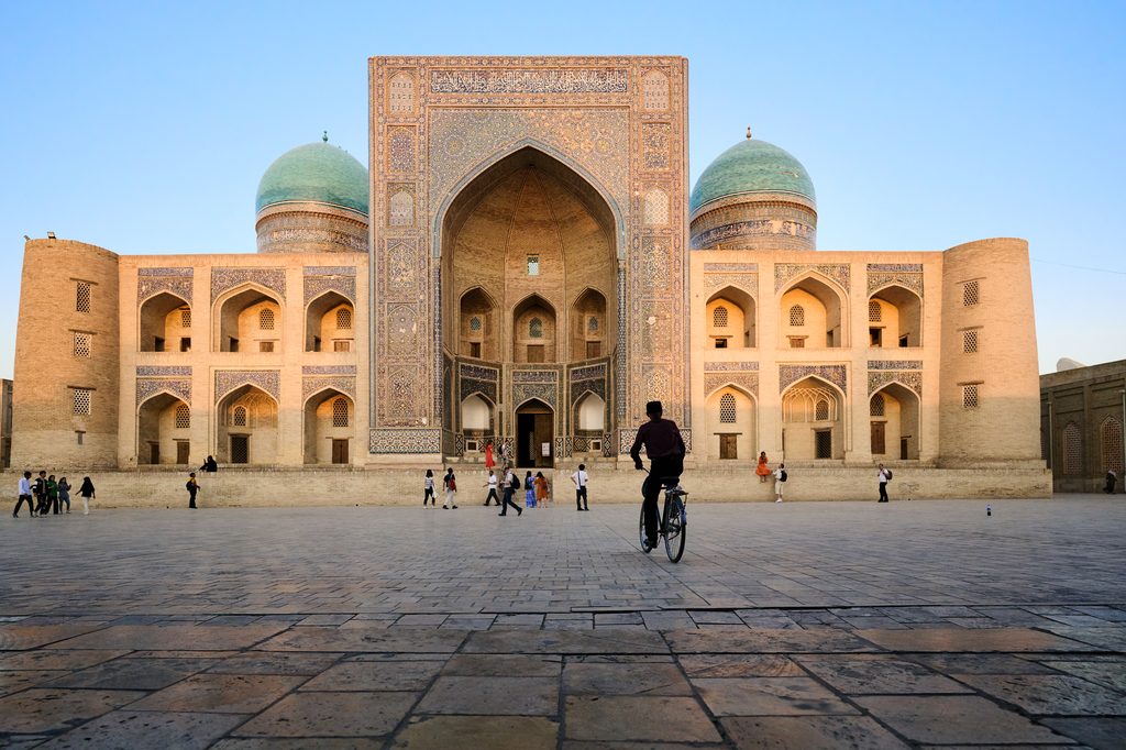 Medrese im Abendlicht, Buchara, Usbekistan